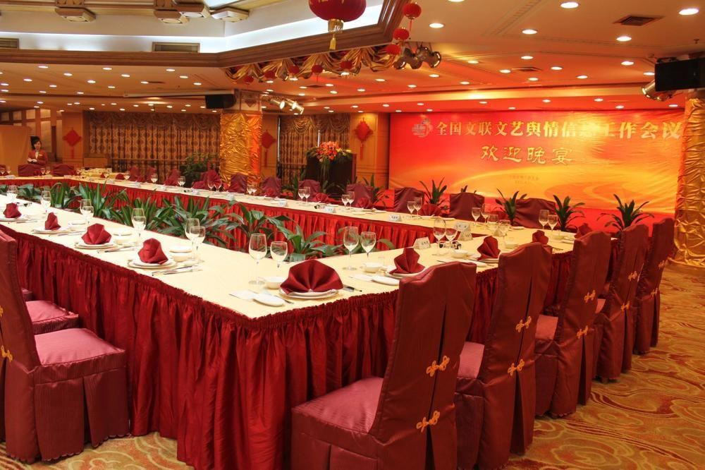 Hotel Silverland Dongguan  Bagian luar foto